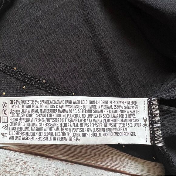 Forever 21 Drape Neck Gold Rhinestone Embellished Crop Tank Black Size Large - Picture 4 of 6